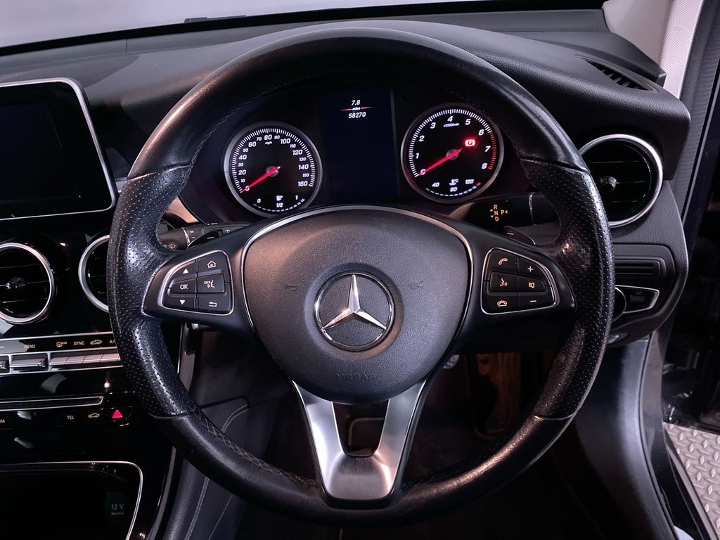 Used Mercedes-Benz GLC 2019 for sale - 75911417: Photo 16