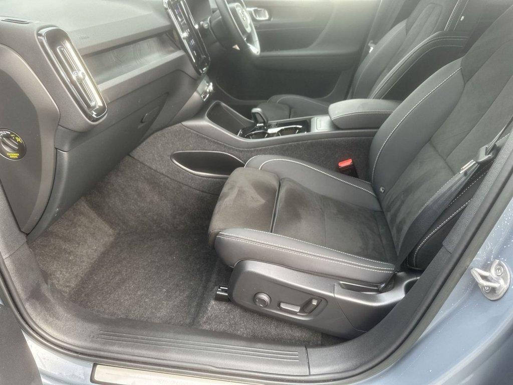 Used Volvo XC40 2023 for sale - 77719441: Photo 16