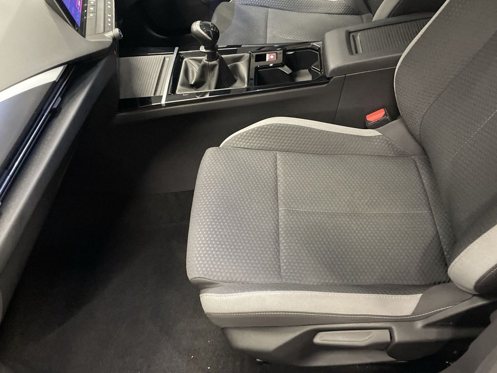 Used Vauxhall Astra 2022 for sale - 77327656: Photo 17