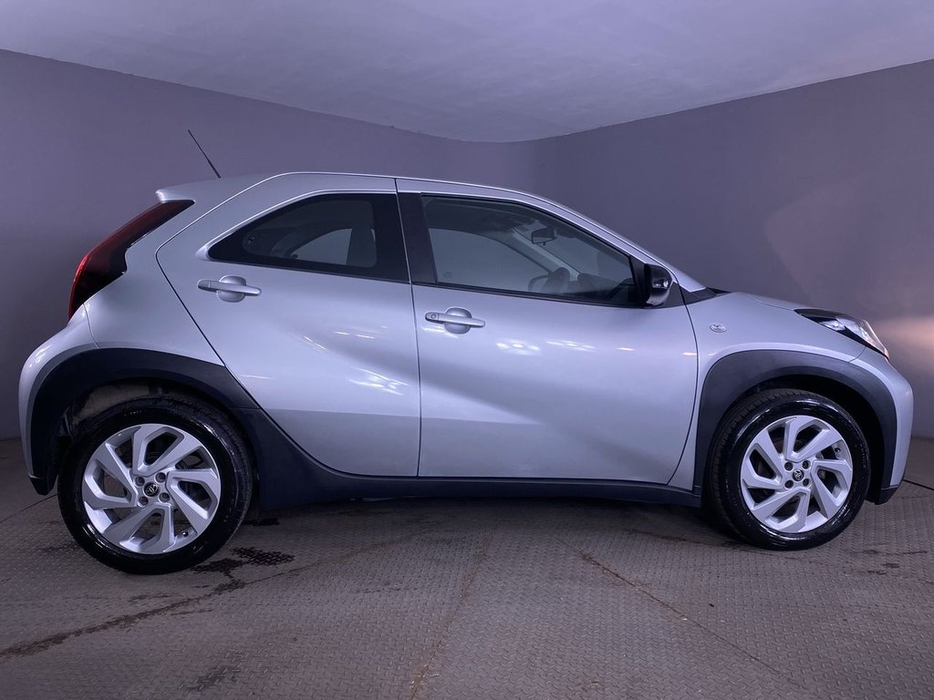 Used Toyota Aygo X 2023 for sale - 76820745: Photo 9
