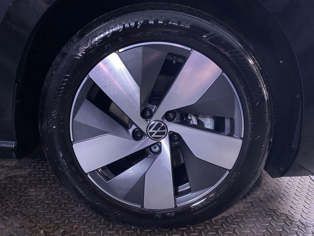 Used Volkswagen Passat 2024 for sale - 77499492: Photo 12