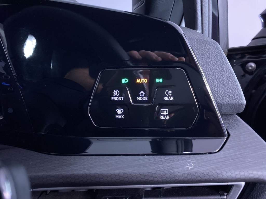 Used Volkswagen Golf 2021 for sale - 77826837: Photo 23