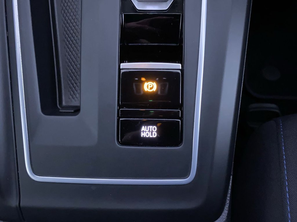 Used Volkswagen Golf 2021 for sale - 77826837: Photo 25