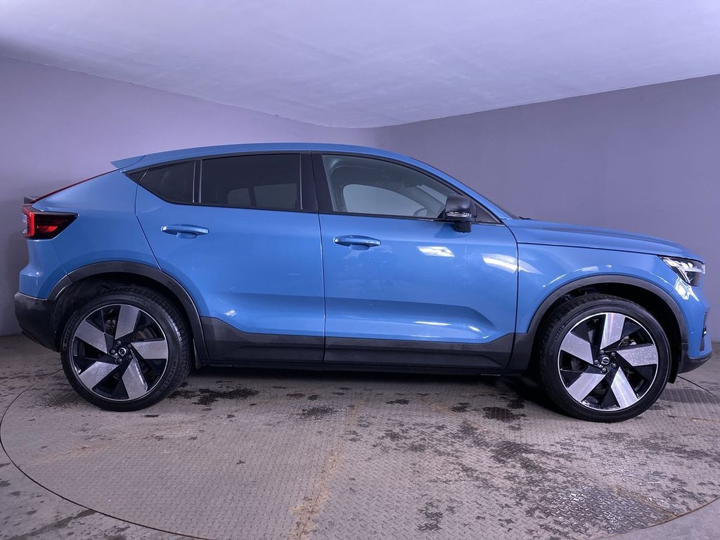 Used Volvo C40 2023 for sale - 77436852: Photo 9