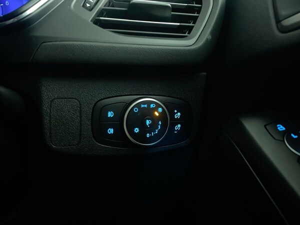 Used Ford Focus 2021 for sale - 74511352: Photo 23