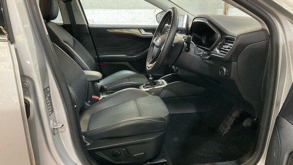 Used Ford Focus 2021 for sale - 74511352: Photo 9