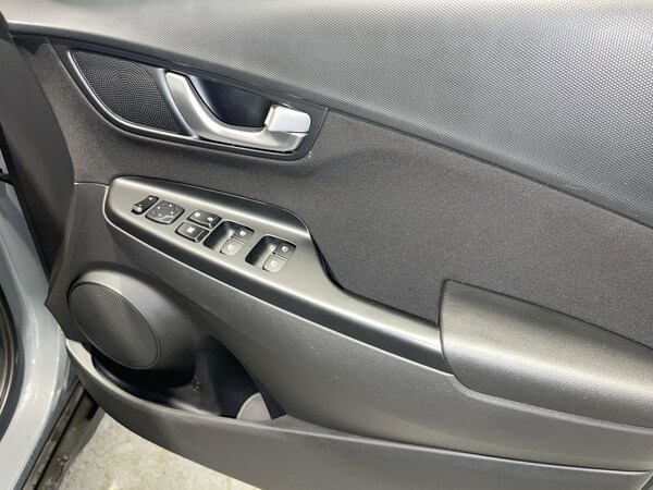 Used Hyundai KONA 2022 for sale - 76291338: Photo 7