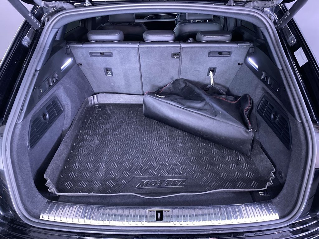 Used Audi e-tron 2021 for sale - 76569904: Photo 13