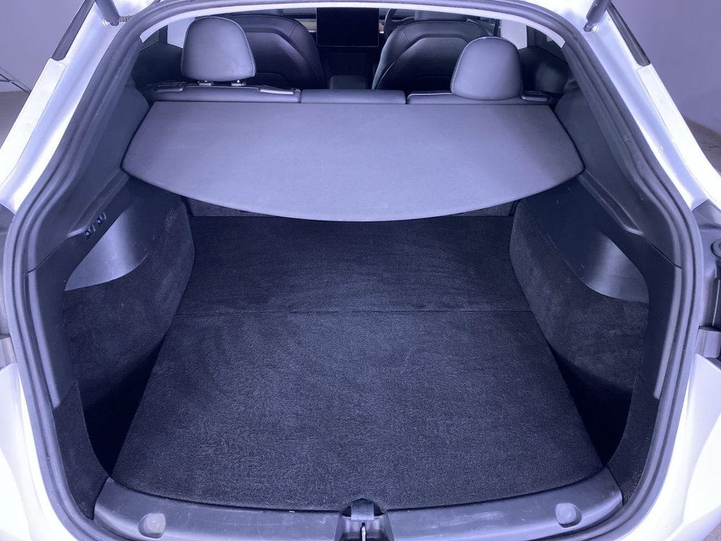 Used Tesla Model Y 2022 for sale - 76632106: Photo 13