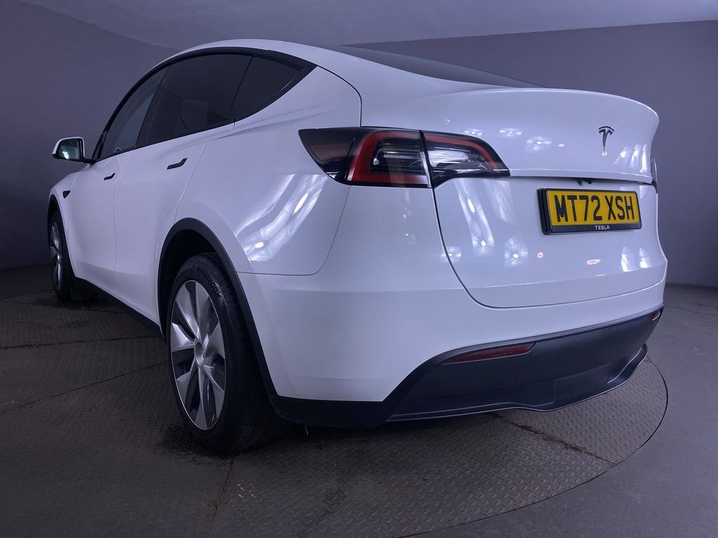 Used Tesla Model Y 2022 for sale - 76632106: Photo 14