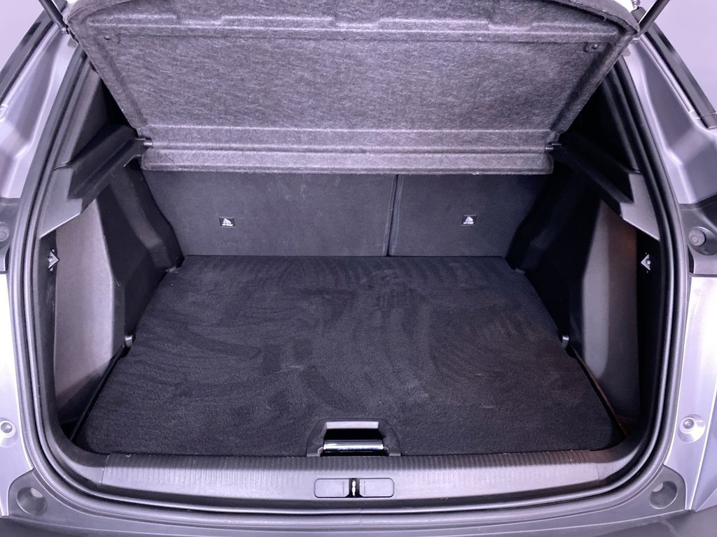 Used Peugeot 2008 2021 for sale - 76223619: Photo 13