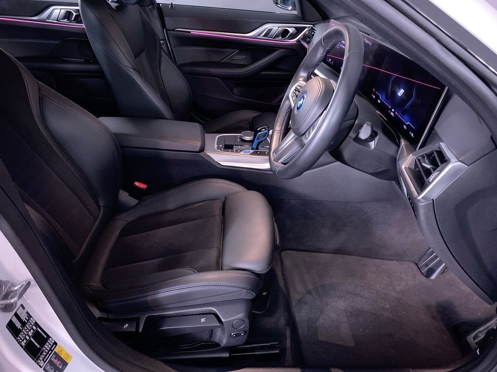 Used BMW i4 2022 for sale - 76223618: Photo 15