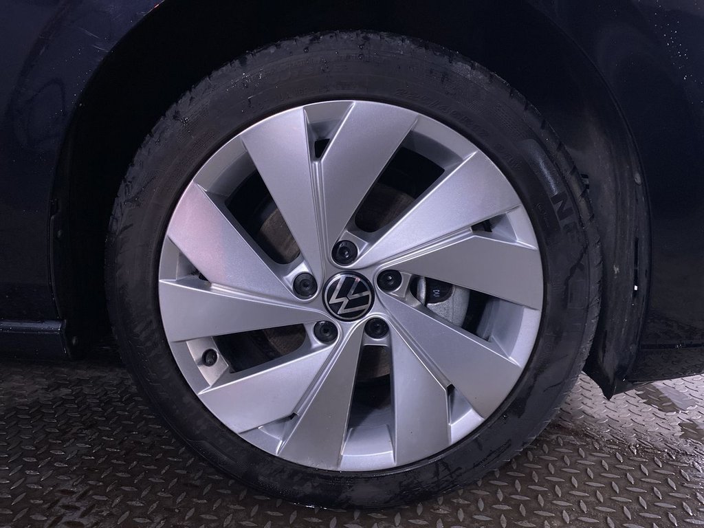 Used Volkswagen Golf 2024 for sale - 77356118: Photo 12