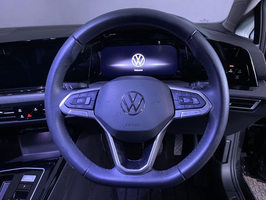 Used Volkswagen Golf 2024 for sale - 77356118: Photo 16