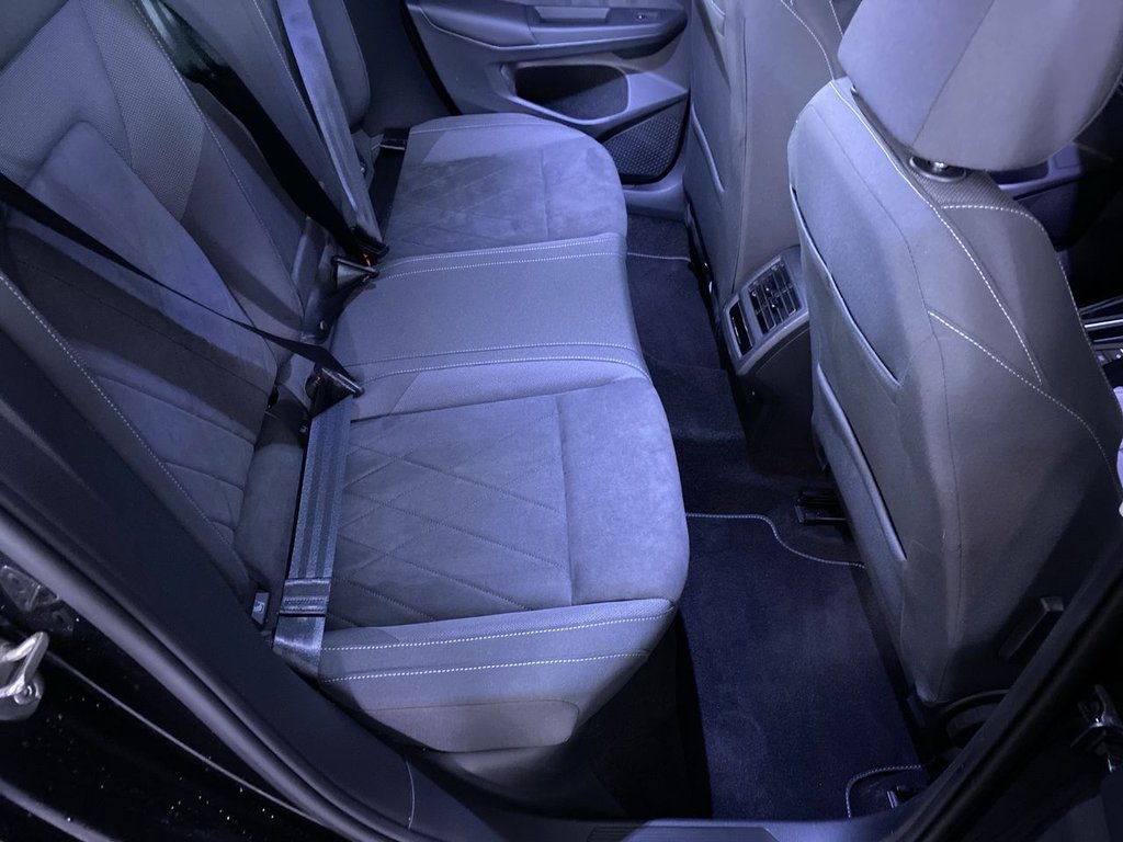 Used Volkswagen Golf 2024 for sale - 77356118: Photo 19