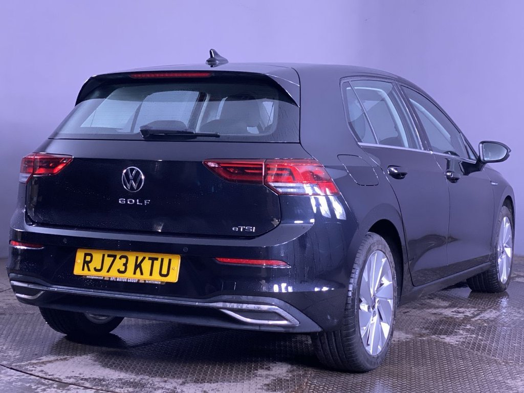 Used Volkswagen Golf 2024 for sale - 77356118: Photo 8