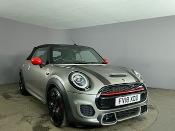 Used MINI Convertible 2018 for sale - 75877387: Photo