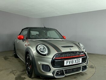 Used MINI Convertible 2018 for sale - 75877387: Photo