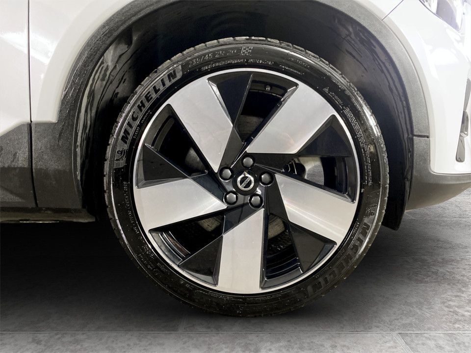 Used Volvo XC40 2023 for sale - 77821476: Photo 10