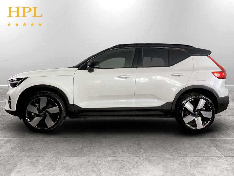 Used Volvo XC40 2023 for sale - 77821476: Photo 4