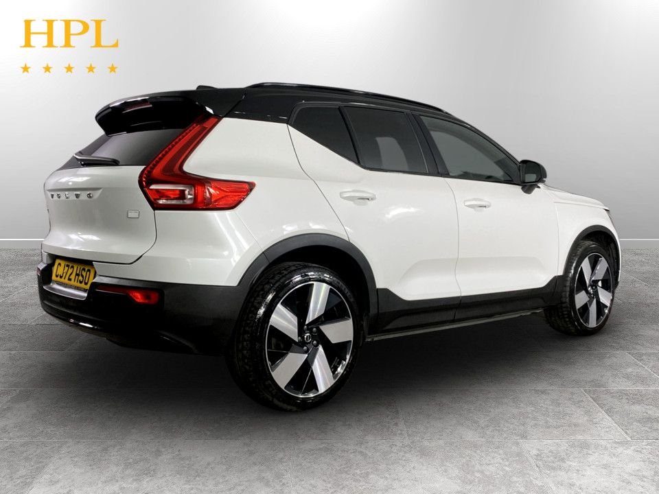 Used Volvo XC40 2023 for sale - 77821476: Photo 7