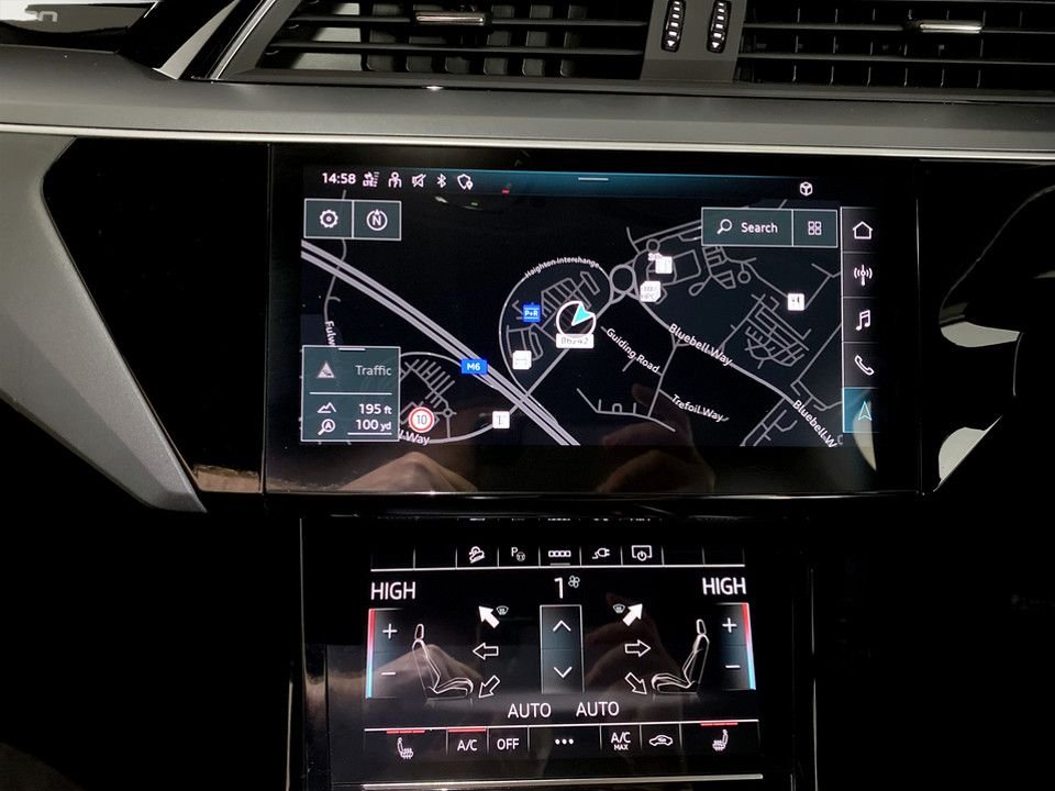 Used Audi e-tron 2023 for sale - 77642510: Photo 18