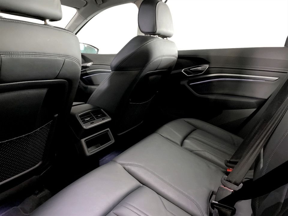 Used Audi e-tron 2023 for sale - 77642510: Photo 20