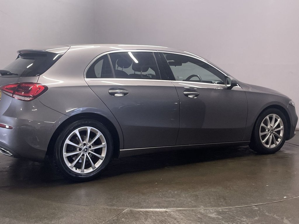 Used Mercedes-Benz A-Class 2019 for sale - 76962340: Photo 8