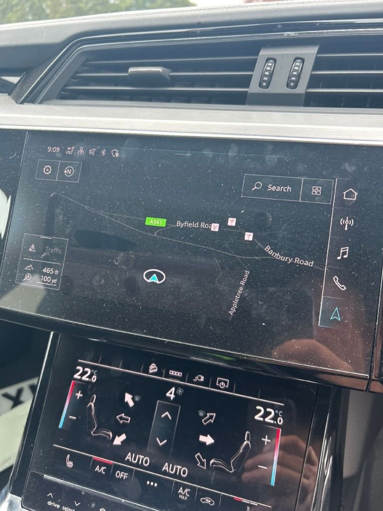 Used Audi e-tron 2021 for sale - 76368061: Photo 10