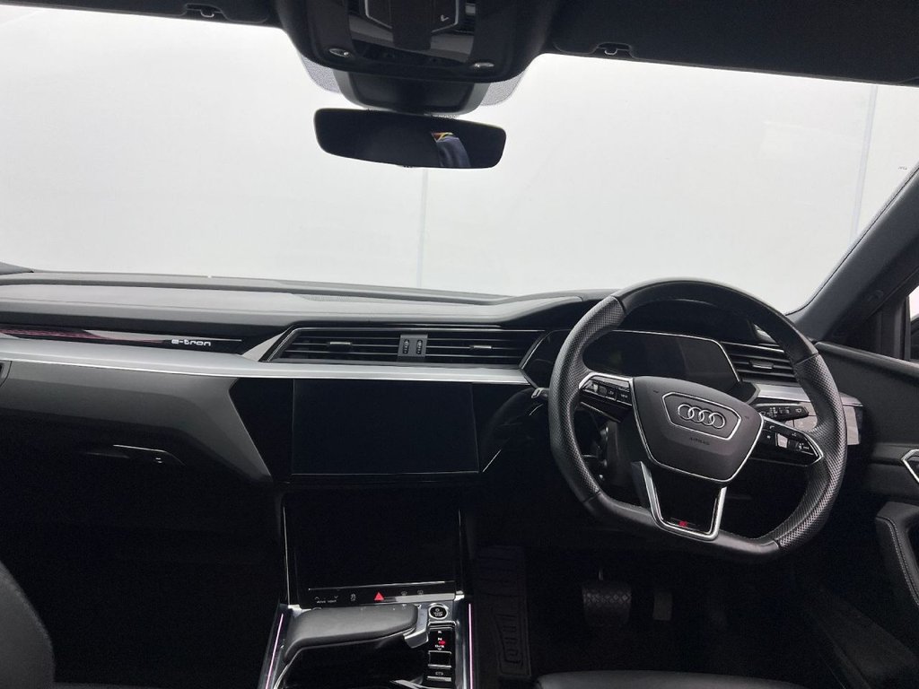 Used Audi e-tron 2021 for sale - 76368061: Photo 15