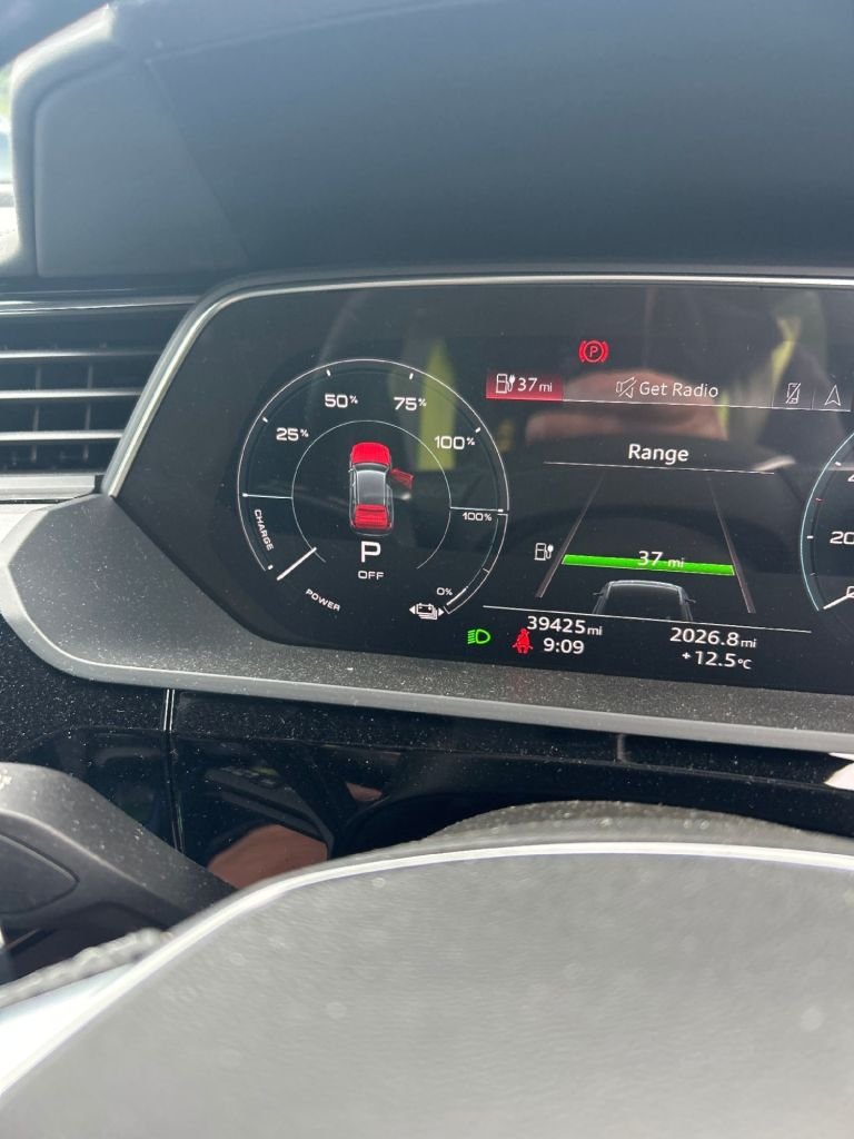 Used Audi e-tron 2021 for sale - 76368061: Photo 9