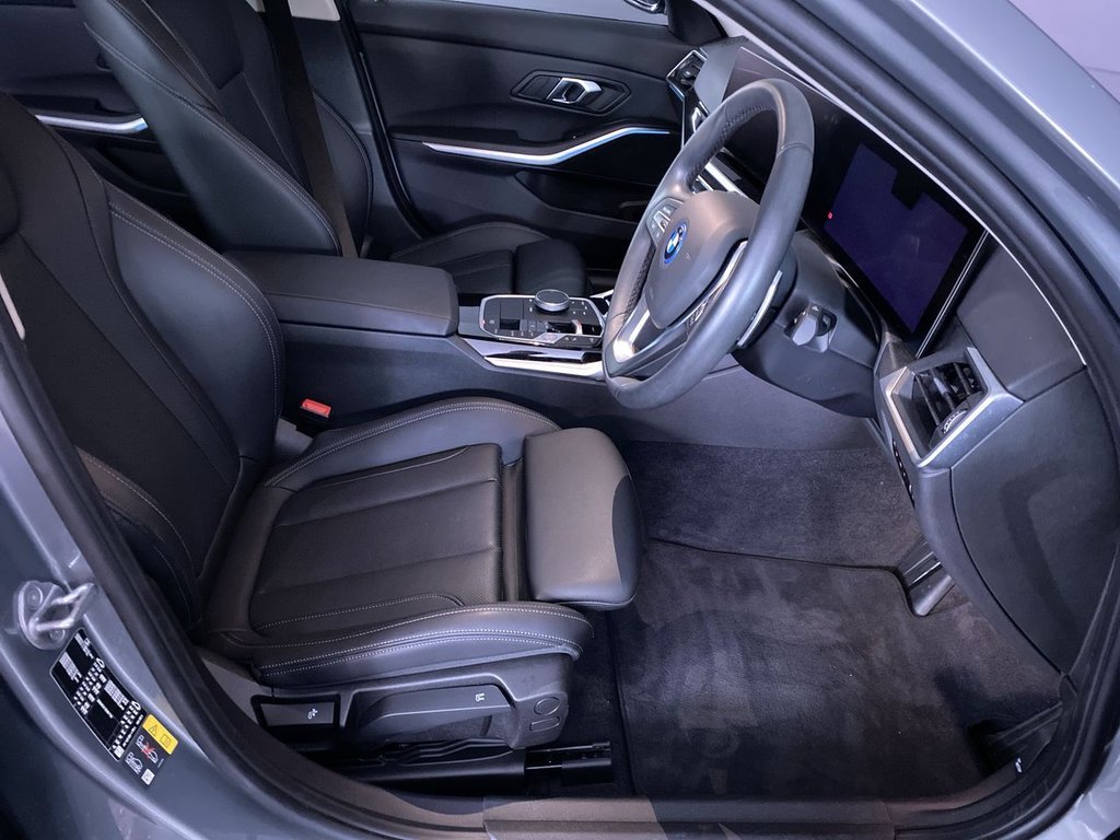 Used BMW 3 Series 2024 for sale - 76820674: Photo 15