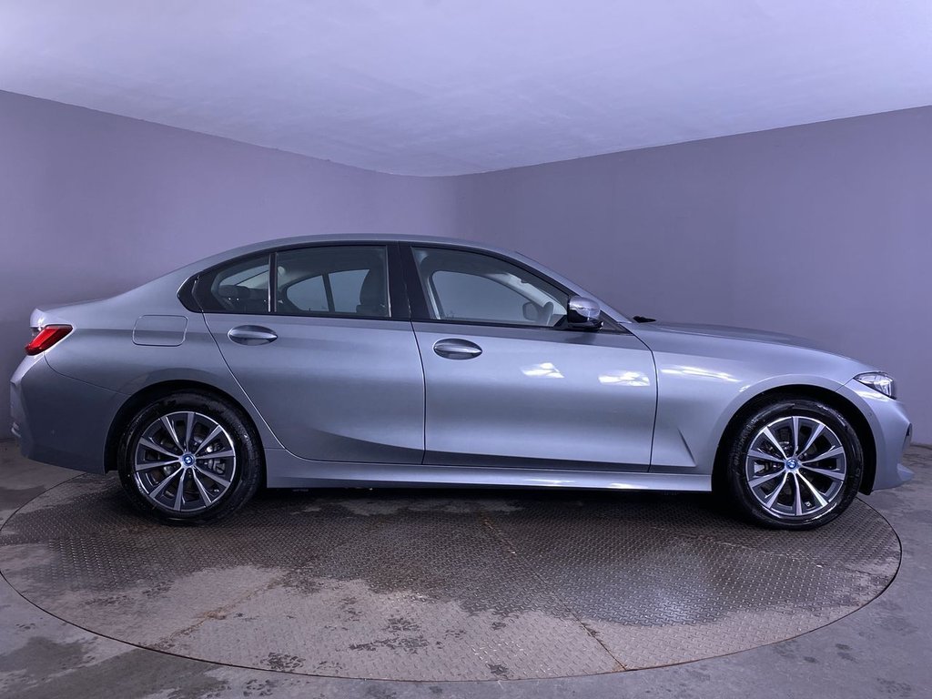 Used BMW 3 Series 2024 for sale - 76820674: Photo 9