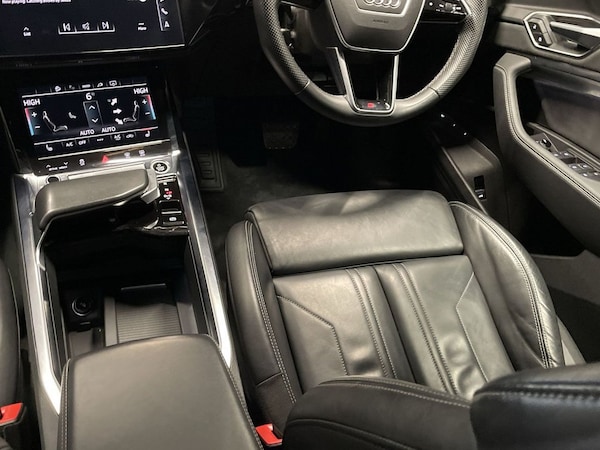 Used Audi e-tron 2022 for sale - 76267215: Photo 15