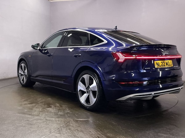 Used Audi e-tron 2022 for sale - 76267215: Photo 6