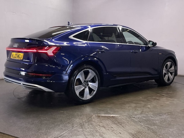Used Audi e-tron 2022 for sale - 76267215: Photo 8
