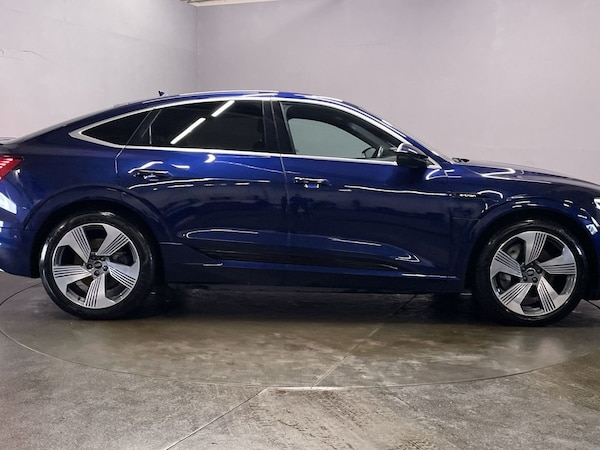 Used Audi e-tron 2022 for sale - 76267215: Photo 9