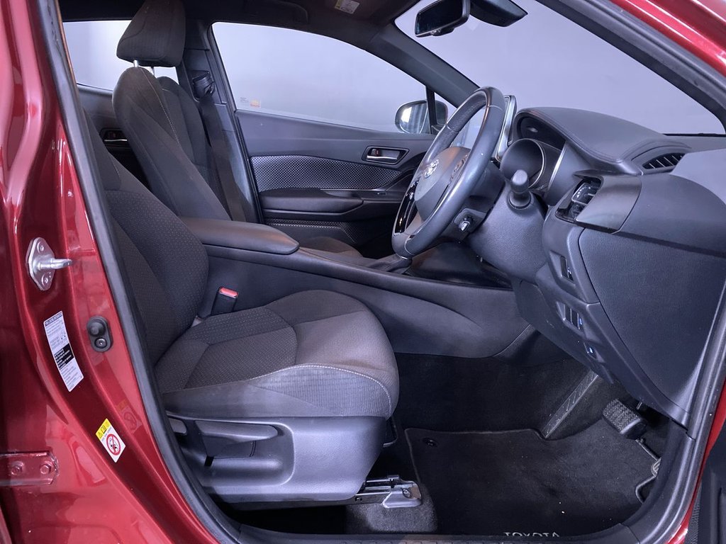 Used Toyota C-HR 2019 for sale - 76698698: Photo 15