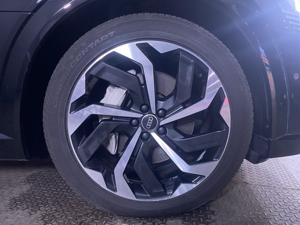 Used Audi e-tron 2021 for sale - 76670690: Photo 12