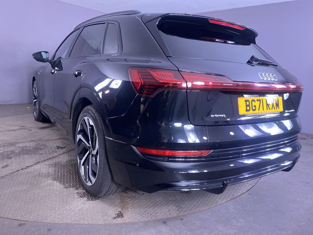 Used Audi e-tron 2021 for sale - 76670690: Photo 14