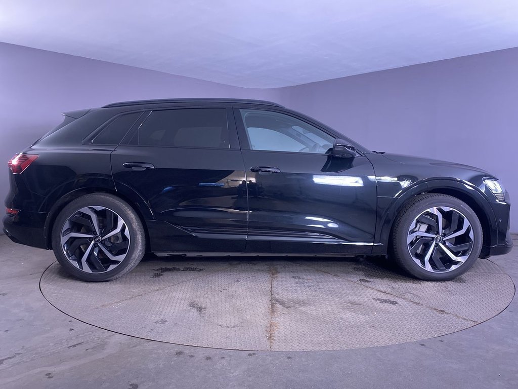 Used Audi e-tron 2021 for sale - 76670690: Photo 9
