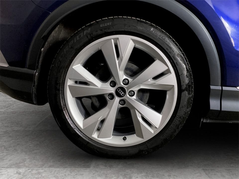 Used Audi Q4 e-tron 2023 for sale - 77748961: Photo 10