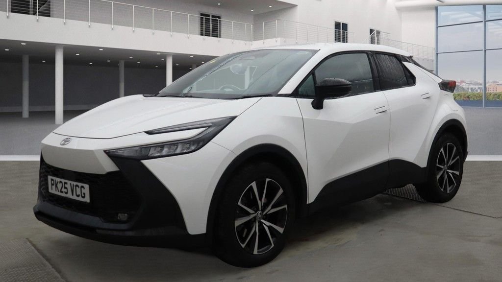Used Toyota C-HR 2025 for sale - 76454491: Photo 2