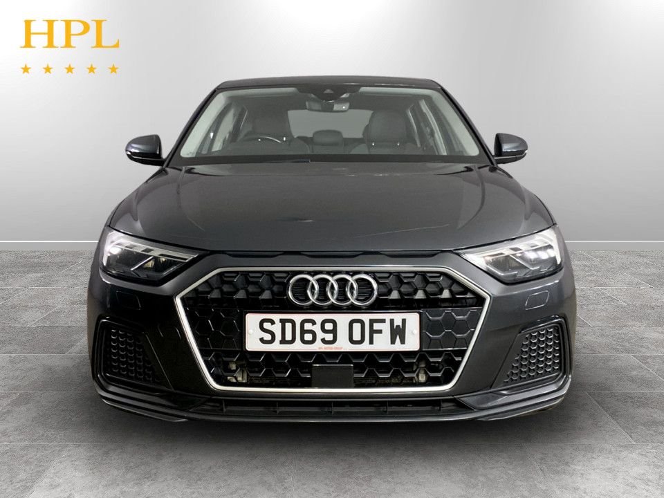 Used Audi A1 2019 for sale - 77734492: Photo 2