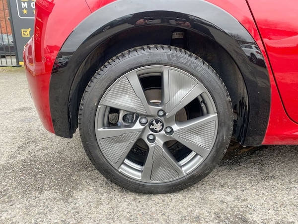 Used Peugeot E-208 2022 for sale - 74448332: Photo 3