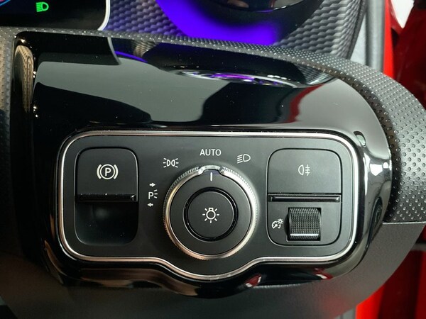 Used Mercedes-Benz A-Class 2018 for sale - 75502657: Photo 23