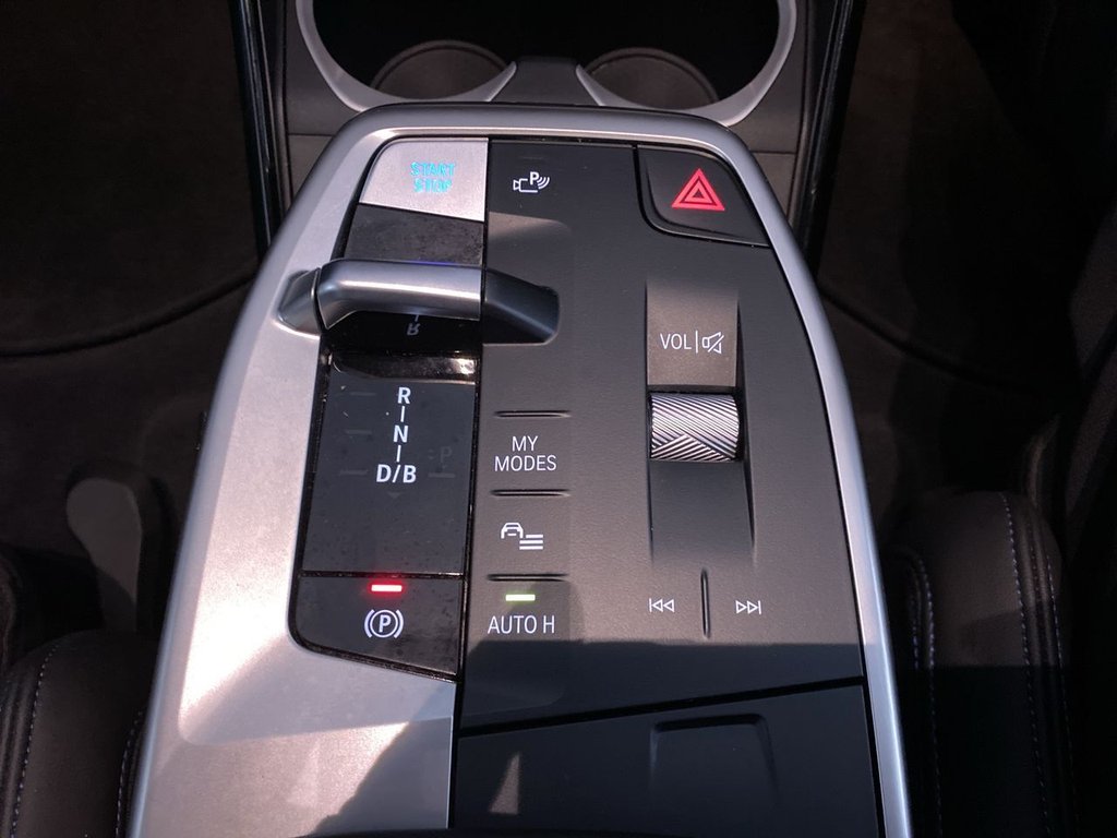 Used BMW iX1 2023 for sale - 76923220: Photo 21