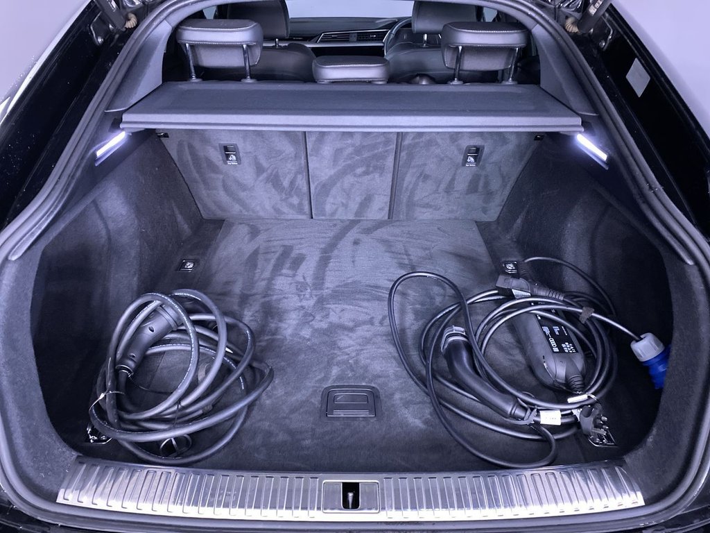 Used Audi e-tron 2022 for sale - 76509834: Photo 20