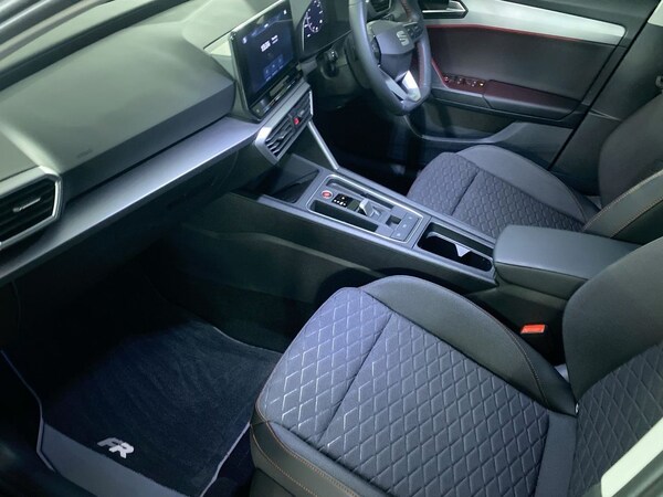 Used SEAT Leon 2024 for sale - 74973999: Photo 17
