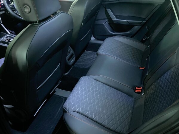 Used SEAT Leon 2024 for sale - 74973999: Photo 18